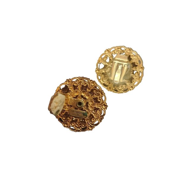 Vintage Signed La Contessa by Mary De Marco Glass Raised Clip Earrings (A4008) - Picture 3 of 4